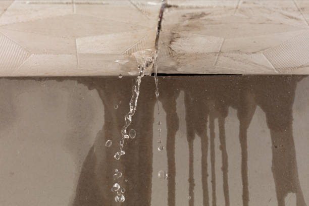 Professional Burst Pipe Cleanup technician working in Klickitat, WA